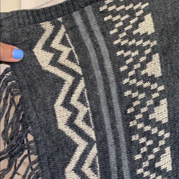 Canyon River Blue Fringe Cardigan - Picture 2 of 4